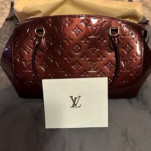Louis Vuitton Burgundy Shoulder Bag